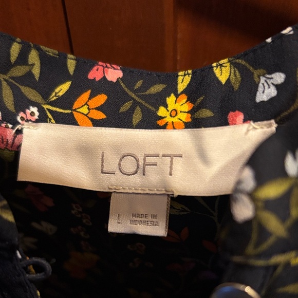 LOFT Navy Floral Ruffle Blouse - Picture 2 of 2